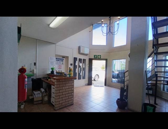 1,397M² WAREHOUSE TO LET IN MAHOGANY RIDGE